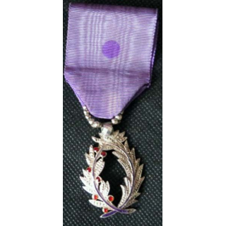 FRANCE : médaille de chevalier de l'Ordre des Palmes Académiques modèle luxe superbe