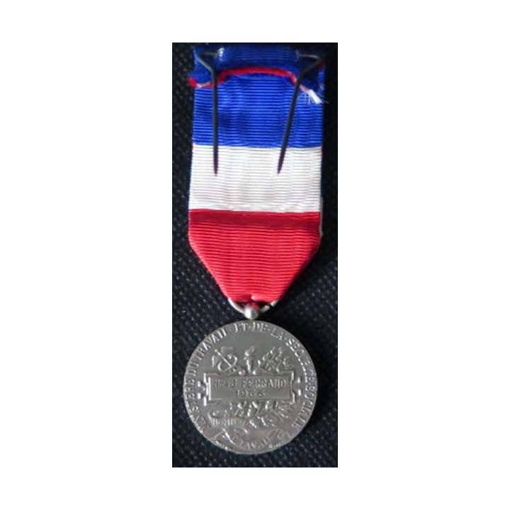 FRANCE : médaille du travail du mi