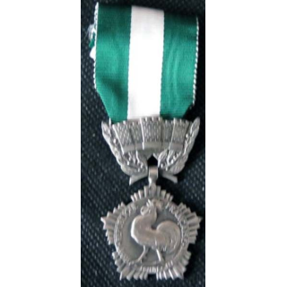FRANCE : médaille des collectivités locales en argent petit 