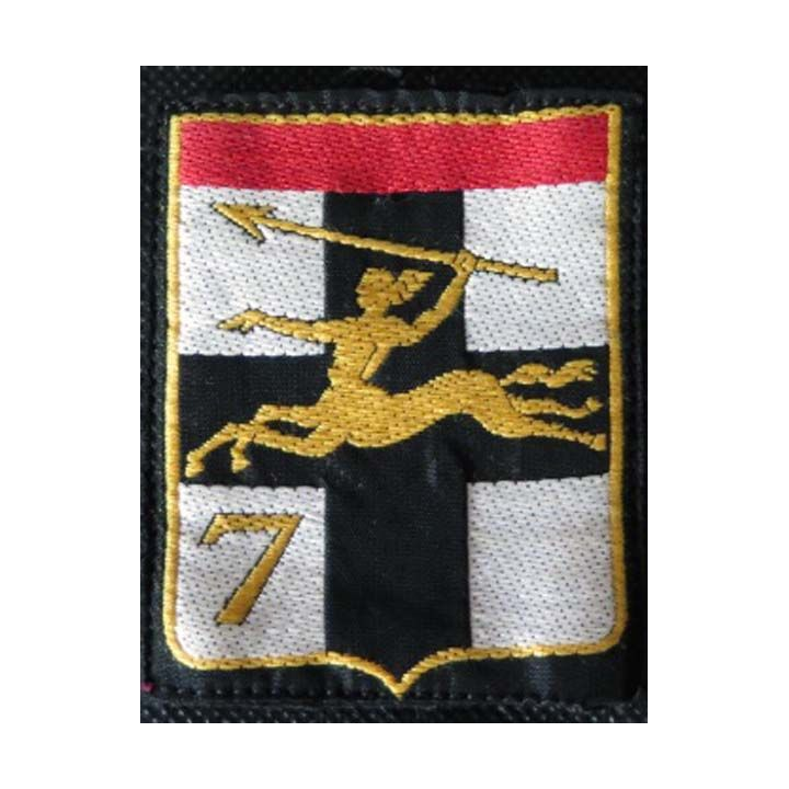 7° DB : insigne tissu de la 7° division blindée ou DMR avec chiffre 7 centaure vers la gauche