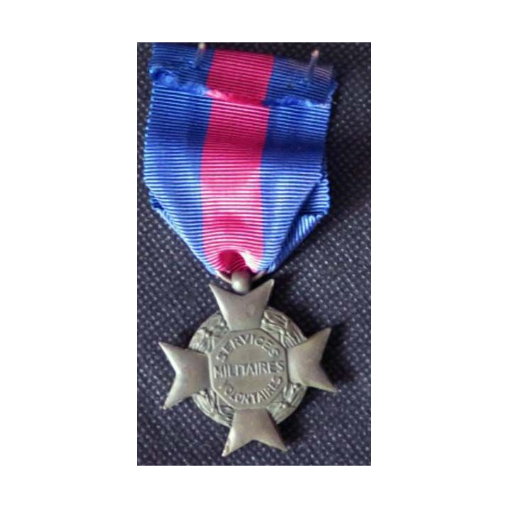 FRANCE : croix des services militaires volontaires en bronze