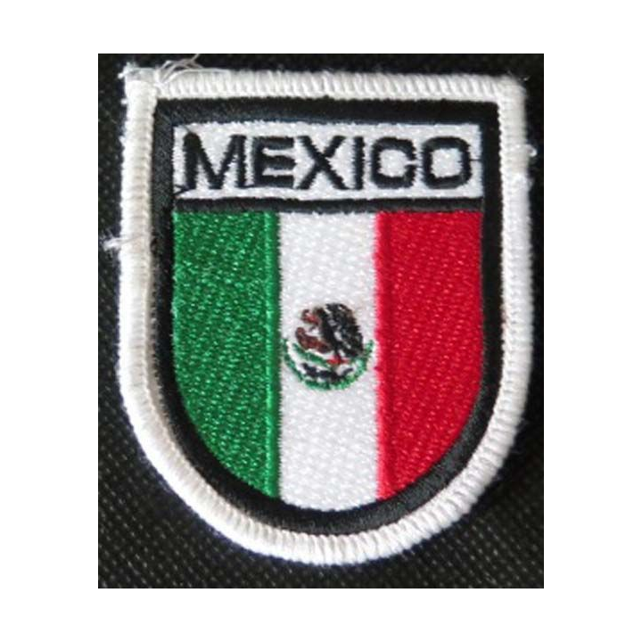 MILITARIA : insigne tissu Mexico de dimension 5,5 cm x 6,5 cm