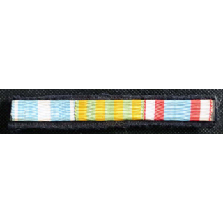 MILITARIA : barrette de rappel de 3 décorations époque Indochine et Algérie