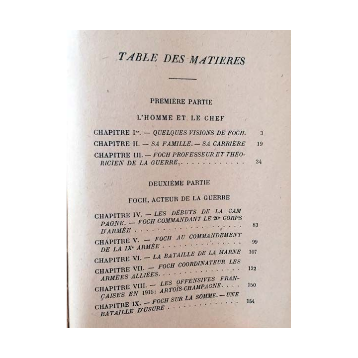 1. Foch le vainqueur de Raymond Recouly aux éditions Hachette 1919