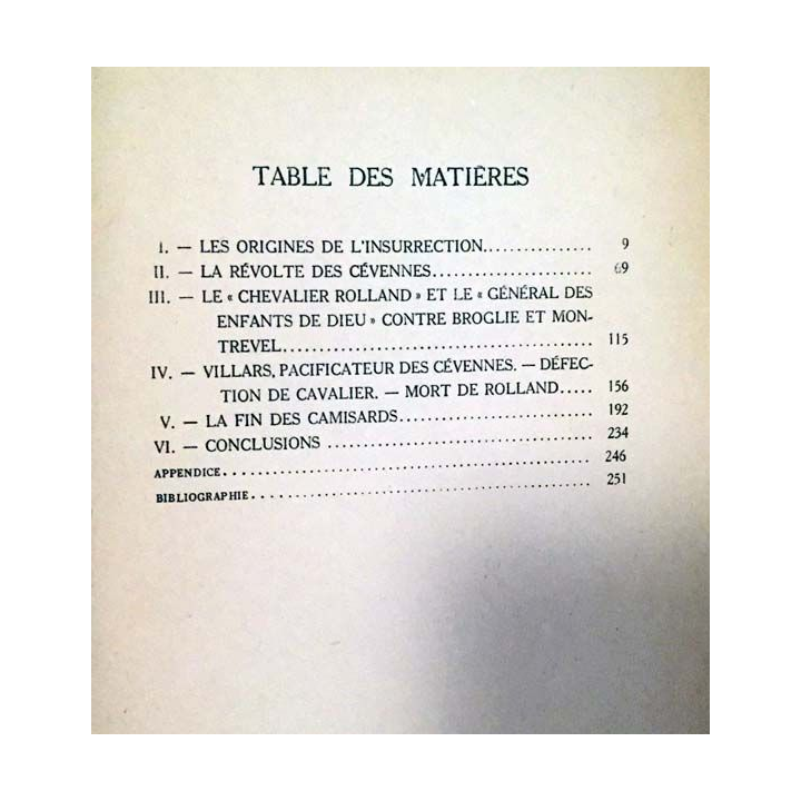 1. La guerre des camisards - La résistance Huguenote sous Louis XIV de André Ducasse aux éditions Hachette