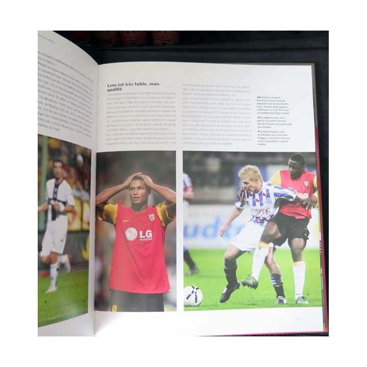 Le livre d'Or du Football 2007 de Fabrice Jouhaud aux Editions Solar (C 61)
