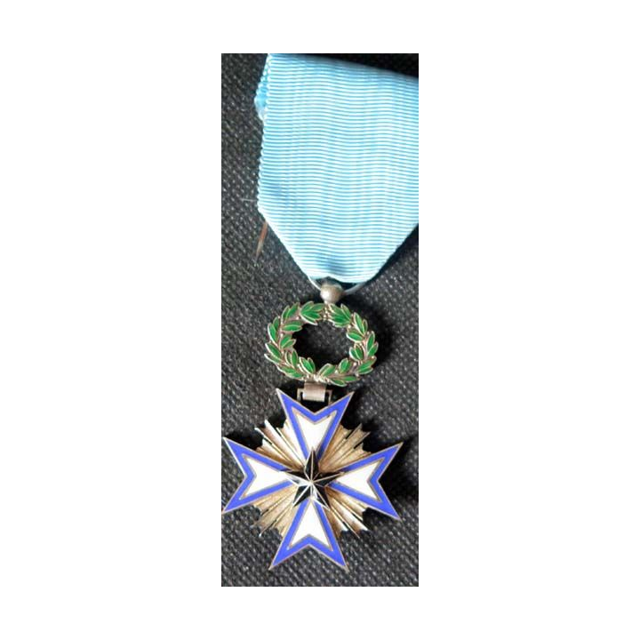 BENIN : médaille de chevalier de l'étoile noire du Bénin en émail et en argent