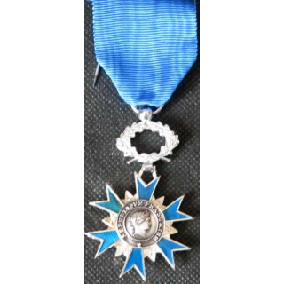 FRANCE : méd