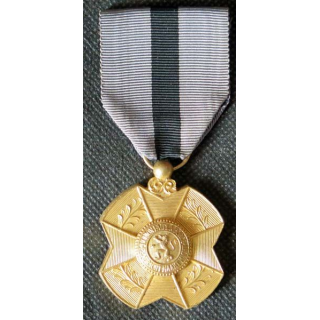 BELGIQUE : médaille d'Or  de l'Ordre de Léopold II
