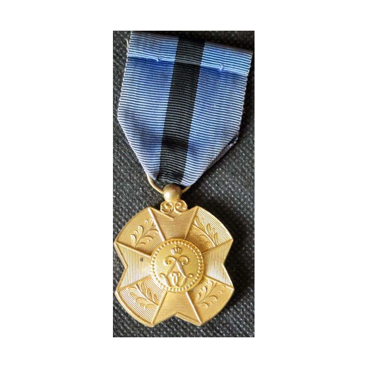 BELGIQUE : médaille d'Or  de l'Ordre de Léopold II