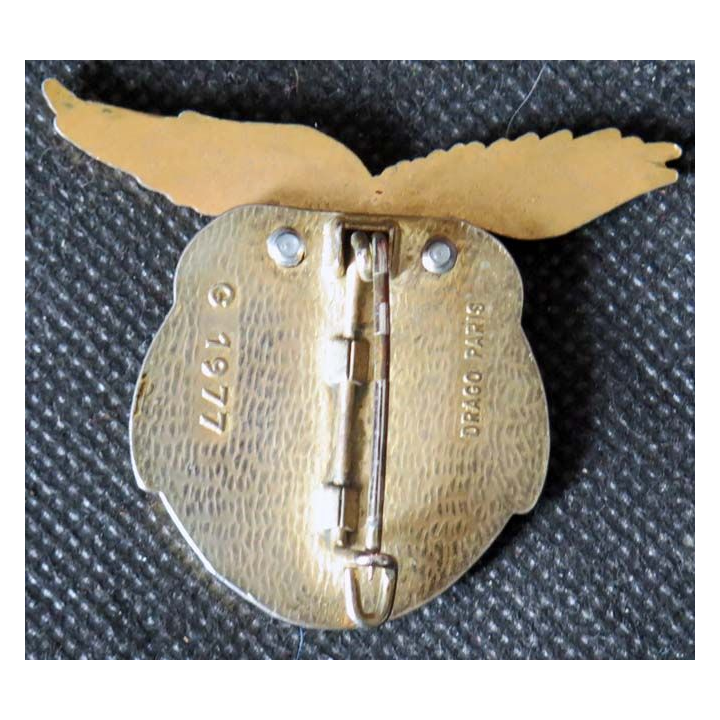20° RI : insigne métallique du 20° régiment d''infanterie fabriqué par Drago Paris G. 1977