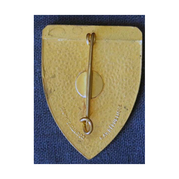  Insigne métallique du croiseur Jeanne d'Arc de fabrication Courtois