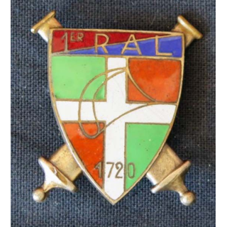1° RAL : insigne métallique du 1° régiment d'artillerie légère (sans fabricant modèle Mourgeon)