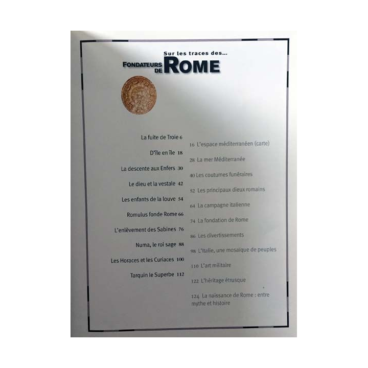 1. Sur les traces des... fondateurs de Rome raconté par Philippe Castejon aux éditions Gallimard jeunesse