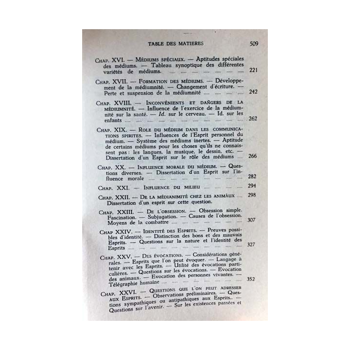1. Le livre des médiums ou guide des mediums et des évocateurs de Allan Kardec aux éditions Dervy-livre