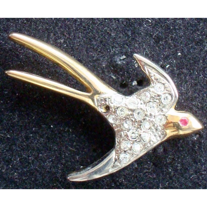 PIN'S BIJOUX ANIMAUX : Pin's hirondelle avec poinçon au dos