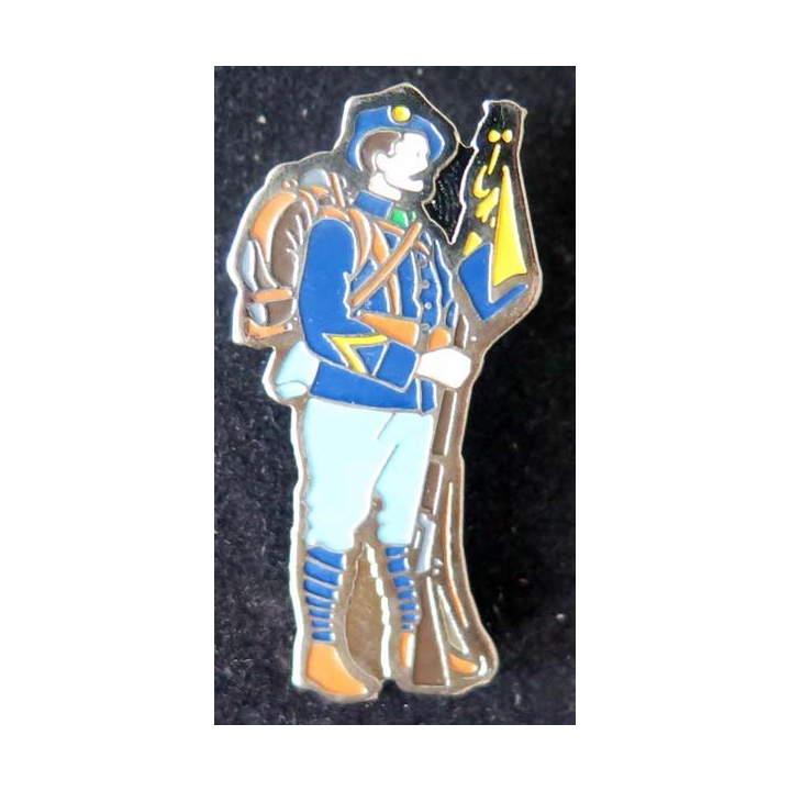 BCA : pin's métallique de chasseur alpin hauteur 4 cm