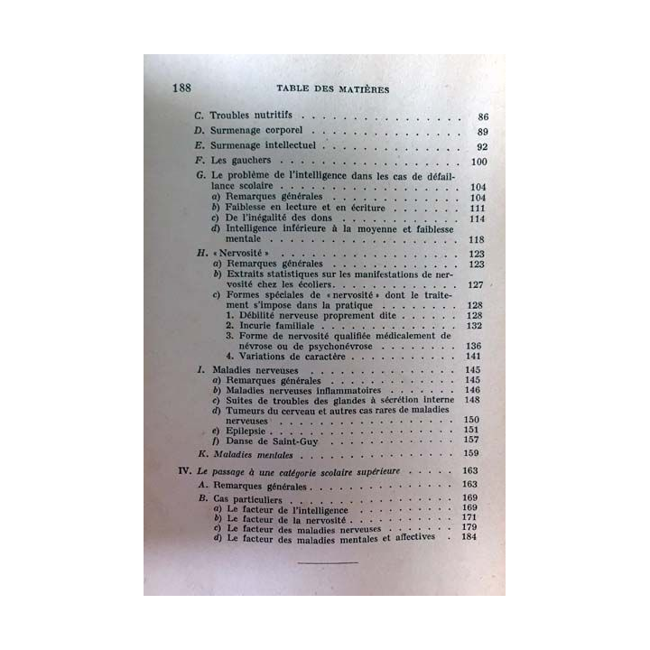 1. Problèmes et détresses d'écoliers de M. Tramer aux éditions Delachaux et Niestlé 1953