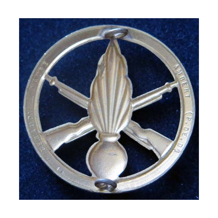 BERET INFANTERIE : insigne métallique de béret de l'infanterie de fabrication Béraudy-Vaure