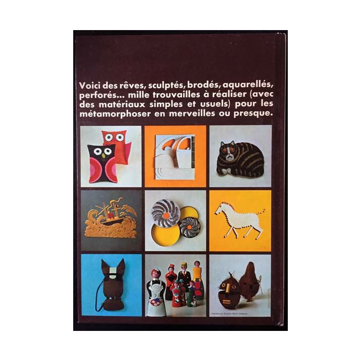 1. Le passe-temps de Noëlle Lavaivre aux éditions Hachette
