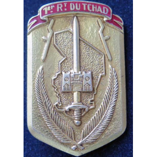 TCHAD : insigne métallique du 1° régiment du Tchad de fabrication Drago