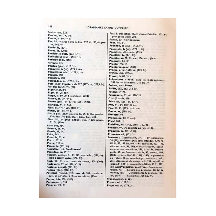 1. Grammaire latine de H. Petitmangin aux éditions J. De Gigord 1965