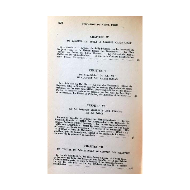 1. Évocation du vieux Paris de Jacques Hillairet aux éditions de Minuit