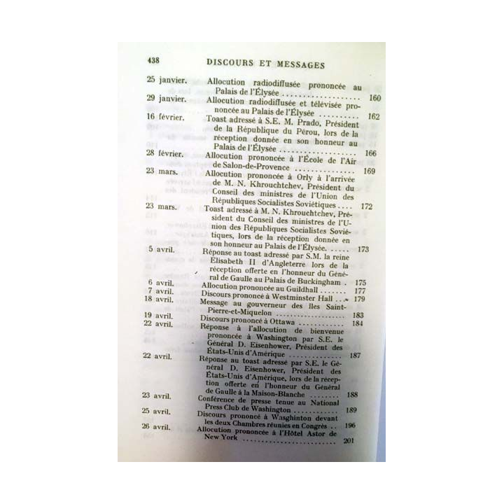 1. Discours et messages Tome 3 Avec le renouveau 1958 - 1962 de Charles de Gaulle aux éditions Plon
