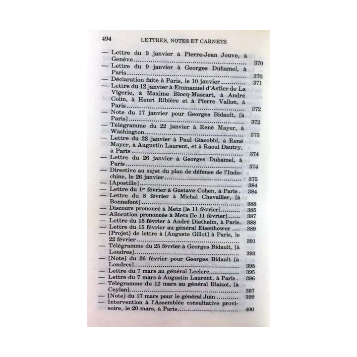 1. Lettres notes et carnets Juin 1943 - Mai 1945 de Charles de Gaulle aux éditions Plon