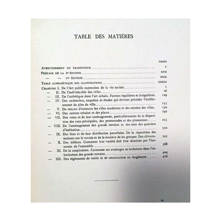 1. L'étude pratique des plans de villes de Raymond Unwin aux éditions Librairie centrale des Beaux-arts