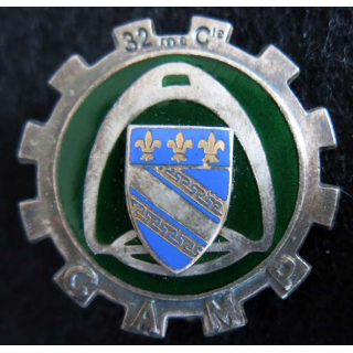 32° CC: Insigne métallique de la 32° Compagnie de Camp Drago Olivier Métra G. 904