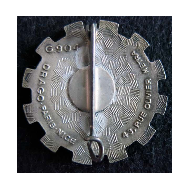 32° CC: Insigne métallique de la 32° Compagnie de Camp Drago Olivier Métra G. 904