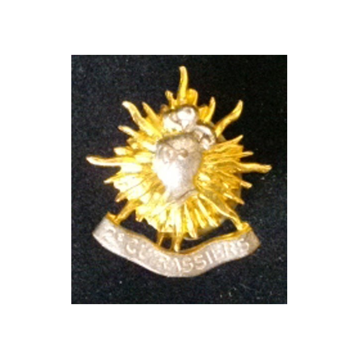 2° régiment de cuirassiers heaume et devise argentés Cuirs
