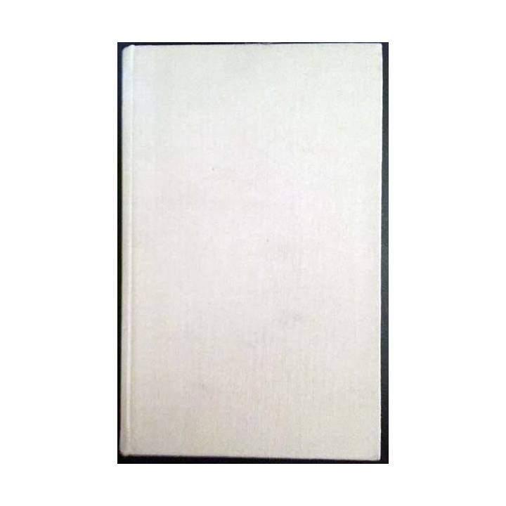 1. Montaillou, village occitan de 1924 à 1324 de Emmanuel Le Roy Ladurie aux éditions Gallimard