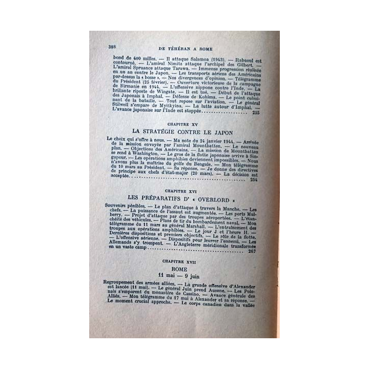1. L'étau se referme Tome 2 13 novembre 1943 - 5 juin 1944 de Winston S. Churchill aux éditions Librairie Plon