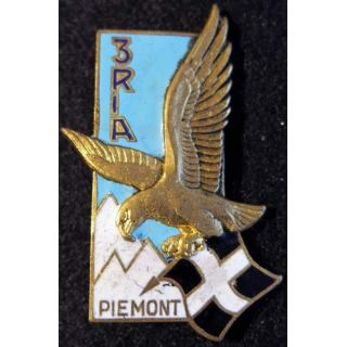 3° RIA : Insigne métallique du 3° régiment d'infanterie alpine de fabrication Drago Paris G. 1362 en émail
