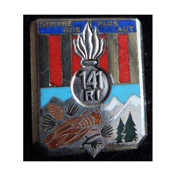 141° RI : 141° régiment d'infanterie de fabrication Drago Paris G. 2786 en émail 