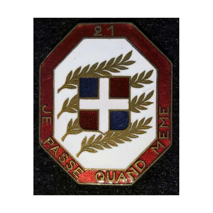 21° RI :21° régiment d'infanterie Arthus Bertrand déposé en émail attache absente