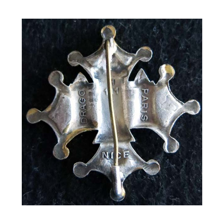 81° RI : 81° régiment d'infanterie Drago Paris H. 111 en émail dos lisse attache type broche