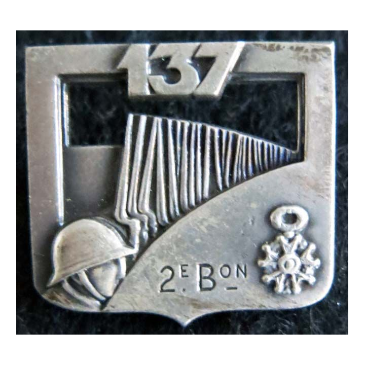 137° RI :137° régiment d'infanterie 2° bataillon Arthus Bertrant Paris dos lisse