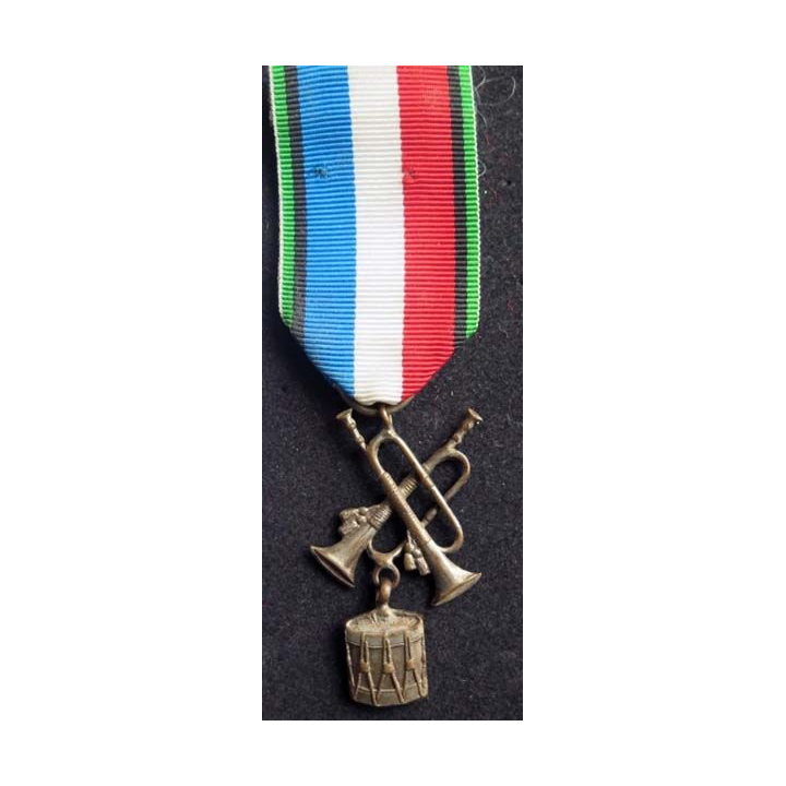 FRANCE : Médaille des vétérans tambours et trompettes
