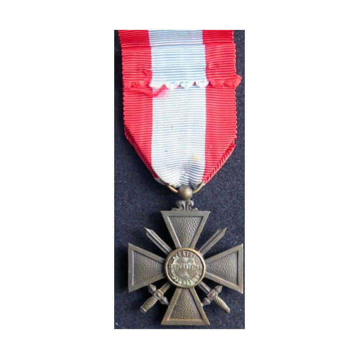 FRANCE : Croix de guerre des théâtres d'opérations extérieures en bronze avec clou bronze