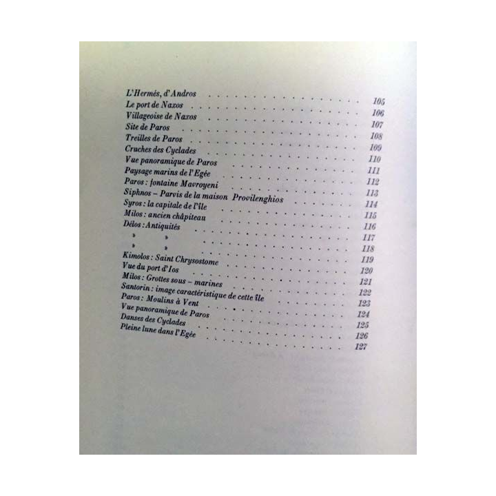 1. Kyklades - Cyclades de Basil L. Kazandzis aux éditions M. Pechlivanidis & Cie