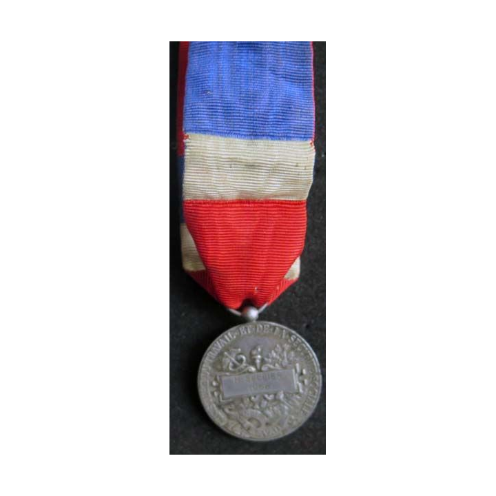 Médaille du travail du ministère du travail et de la sécurité sociale 