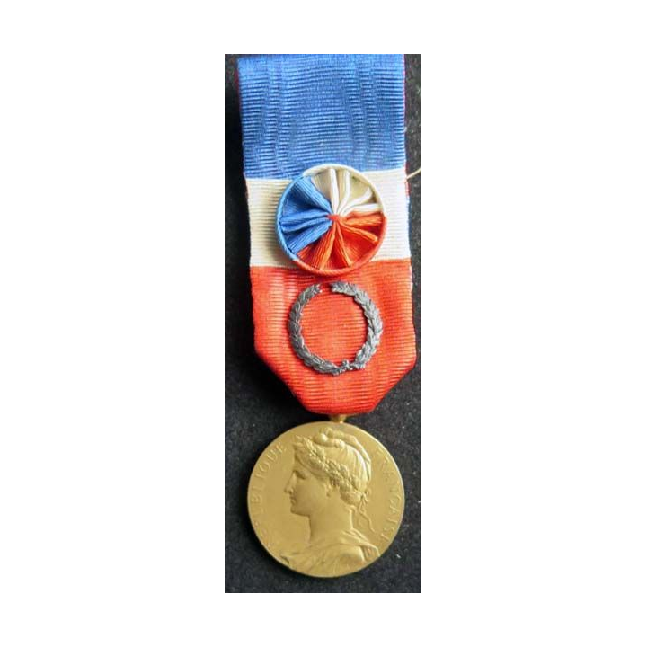 FRANCE 