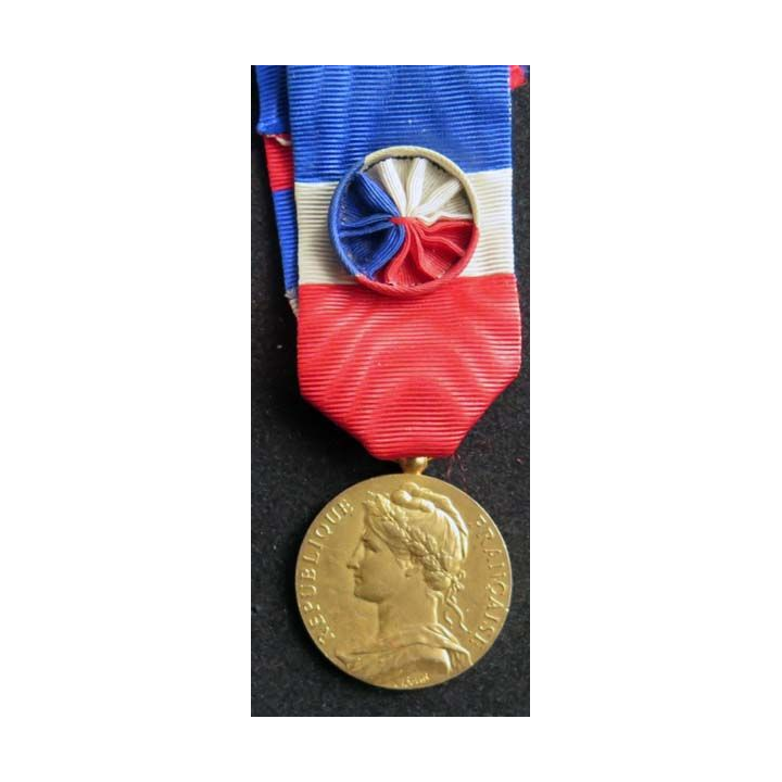 FRANCE 