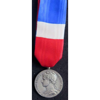 FRANCE 