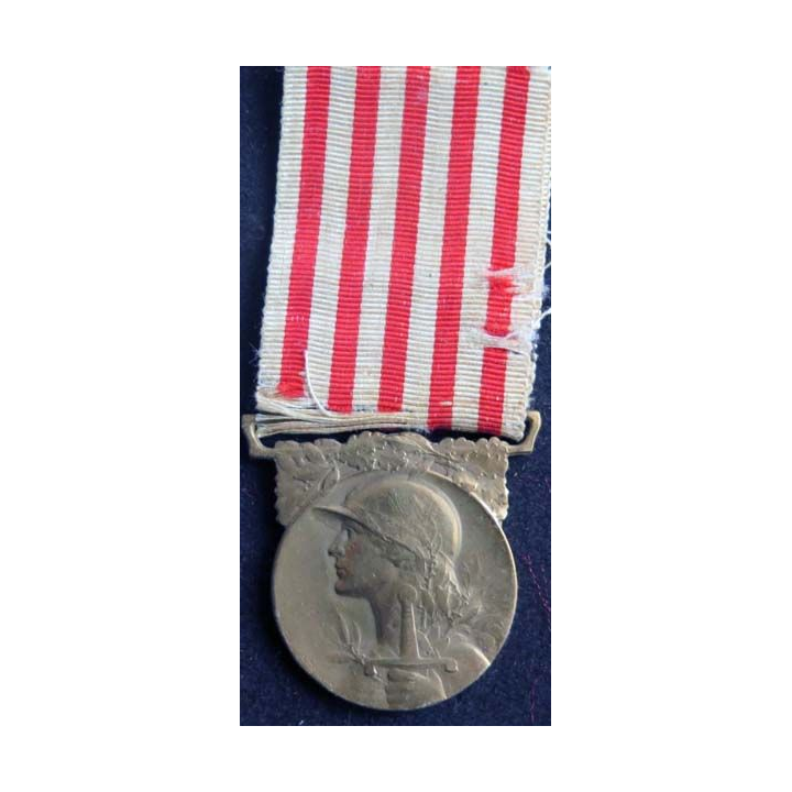 FRANCE : médaille commémorative de la Grande guerre 1914-1918 en bronze
