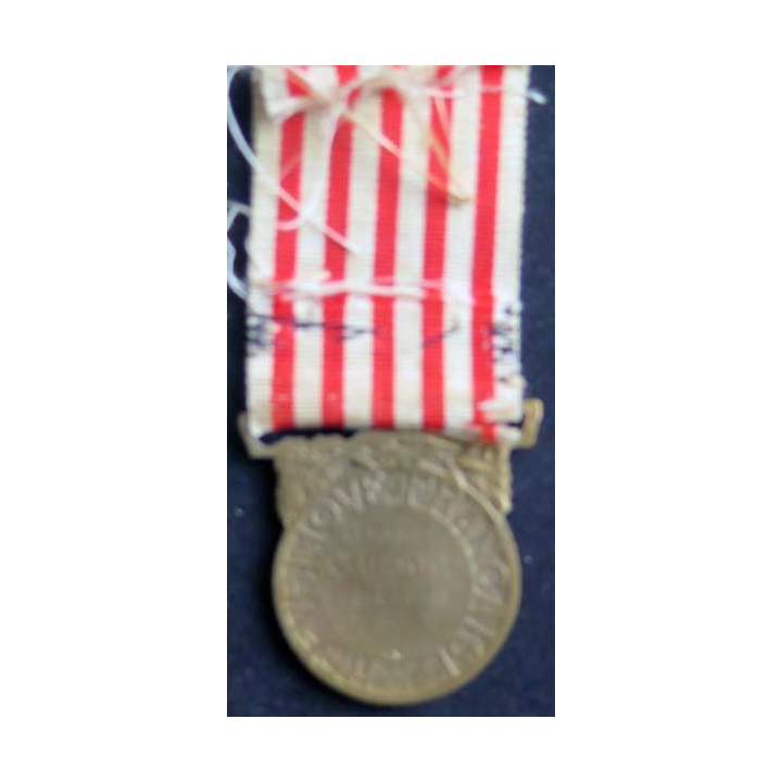 FRANCE : médaille commémorative de la Grande guerre 1914-1918 en bronze