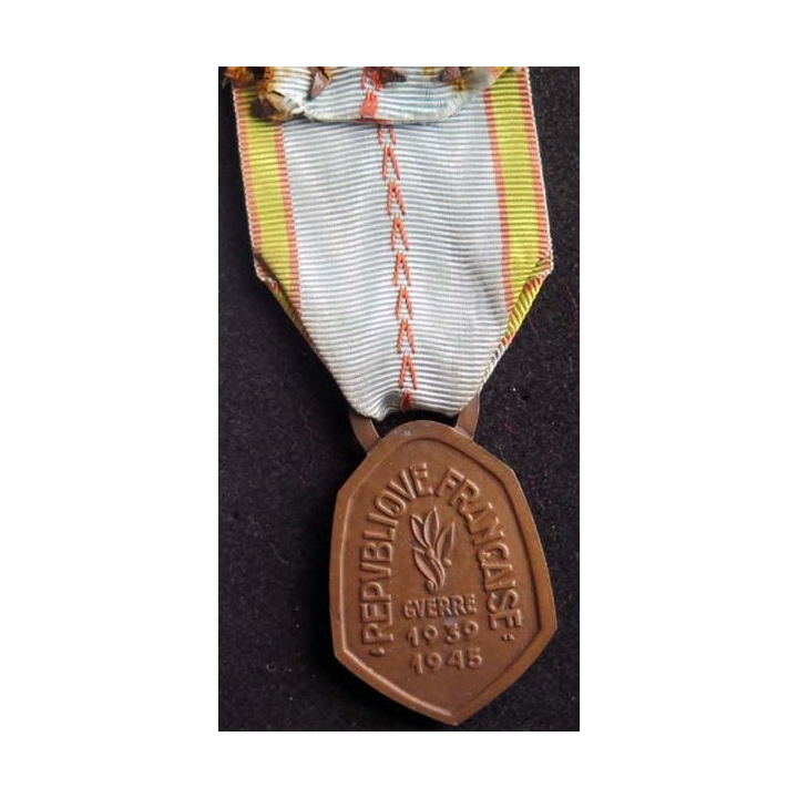 FRANCE : médaille de la croix rouge classe bronze